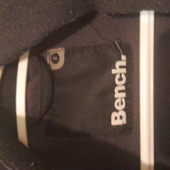 Black hooded BENCH bomber jacket with fur hood - Picture 2 of 4